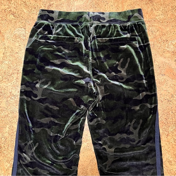 Pam & Gela Camouflage Velvet Track Pants in Sz XS/0 - Picture 4 of 15